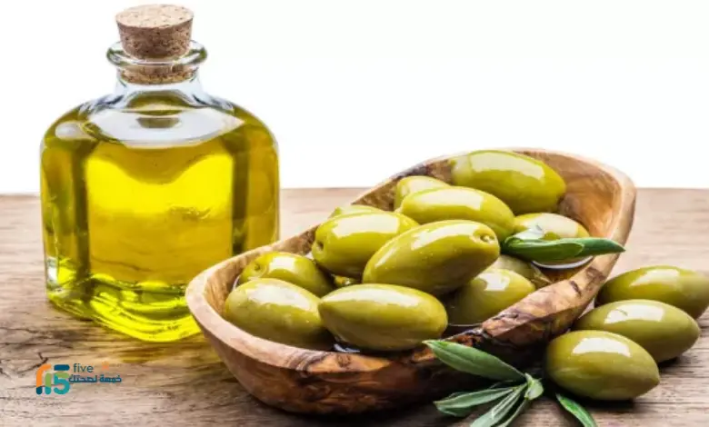 تجربتي مع زيت الزيتون لتسهيل الولادة